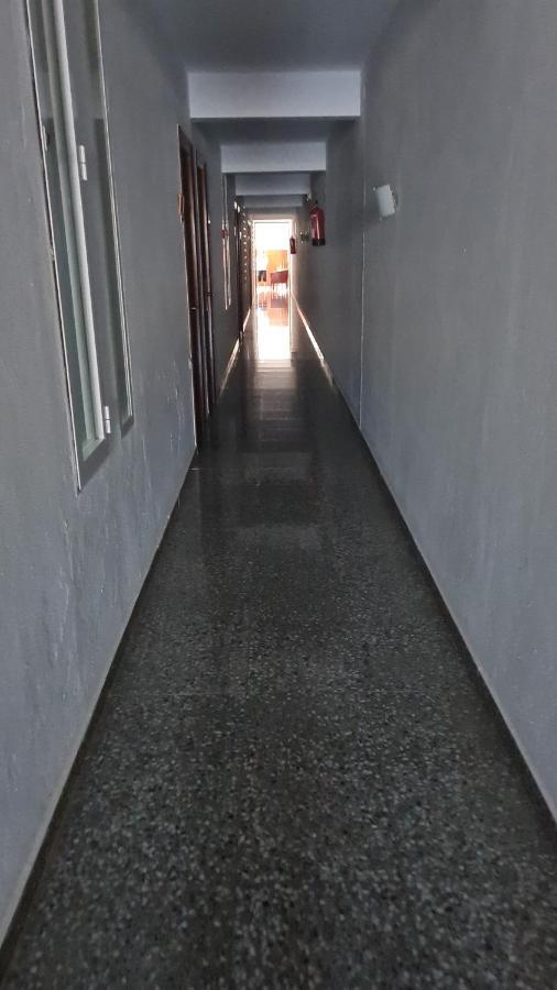 Hostal S'Algaret Форнельс Экстерьер фото